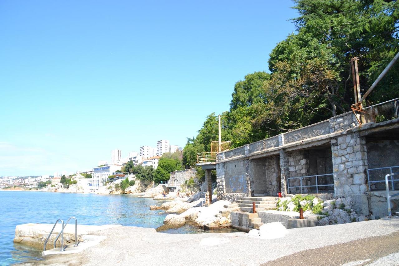 Apartment Antonija With Seaview Rijeka Exterior photo